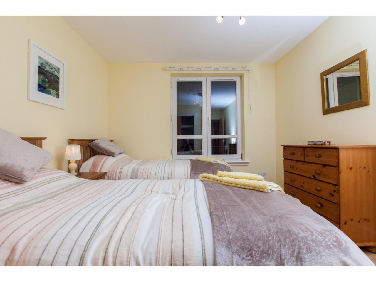 Spacious, Central Apartment Edinburgh Luaran gambar